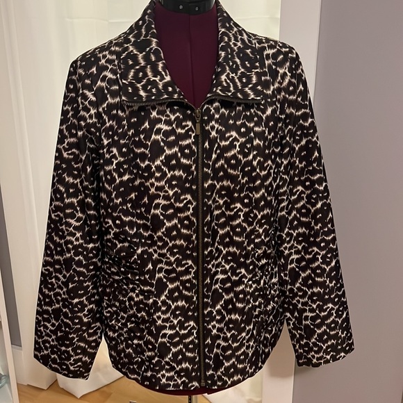 Laura Ashley Jackets & Blazers - Laura Ashley Brown Printed Lightweight Jacket, Women’s L